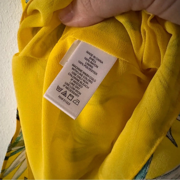 1. State Sunny Yellow Tropical Floral Mini Shift Dress Medium Vibrant Casual - Picture 8 of 12